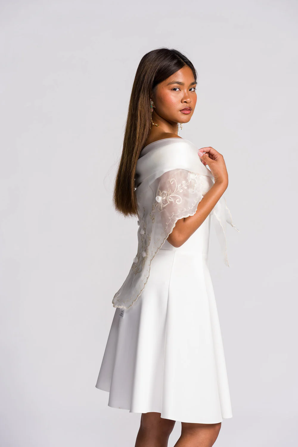 'Maria Clara' Filipiniana Alampay (Ivory White) - Image 7